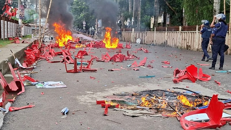 গোপালগঞ্জে এনসিপি নেতাদের হামলায় ১০ টি মামলা